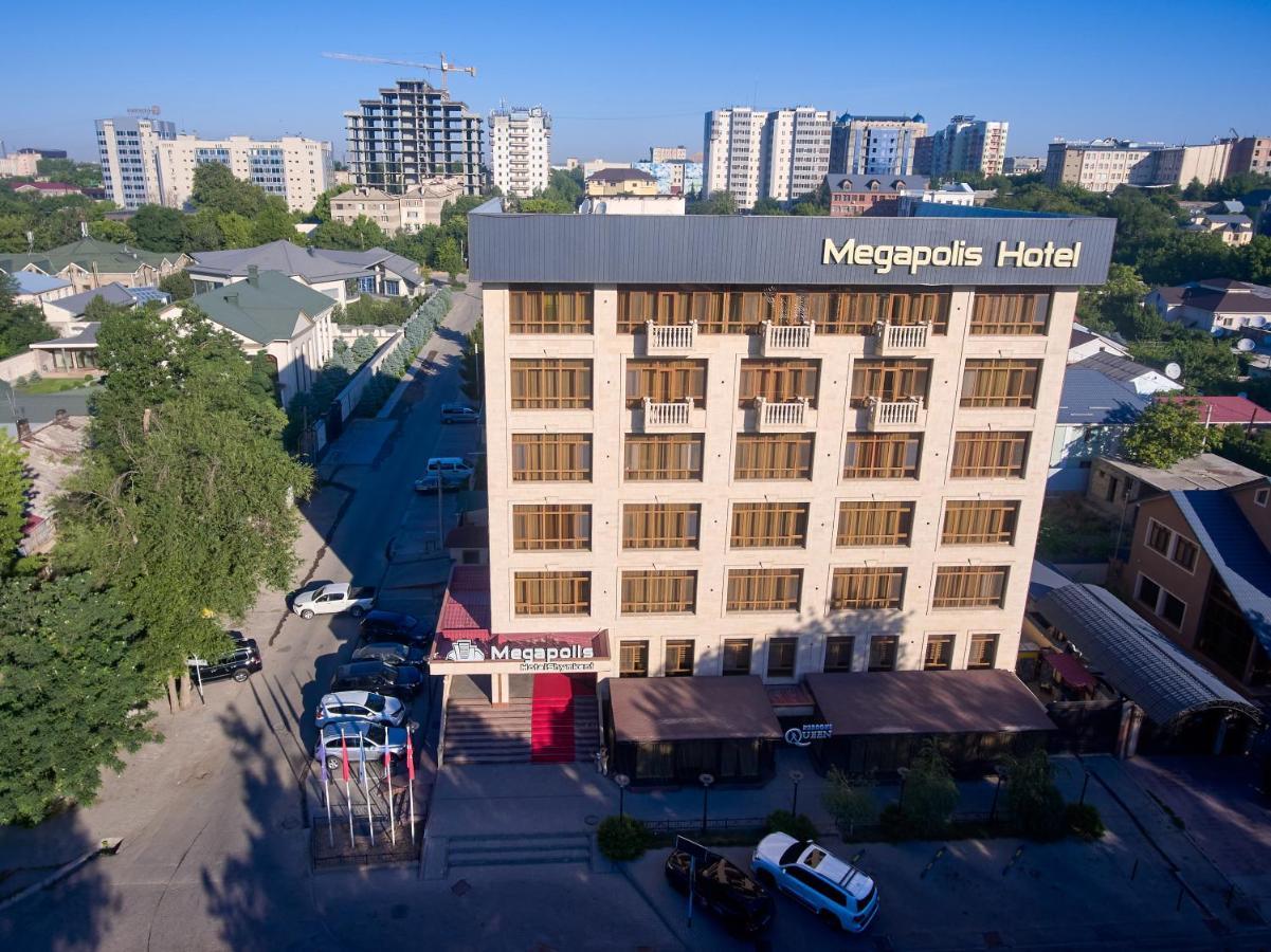Megapolis Hotel Shymkent Bagian luar foto